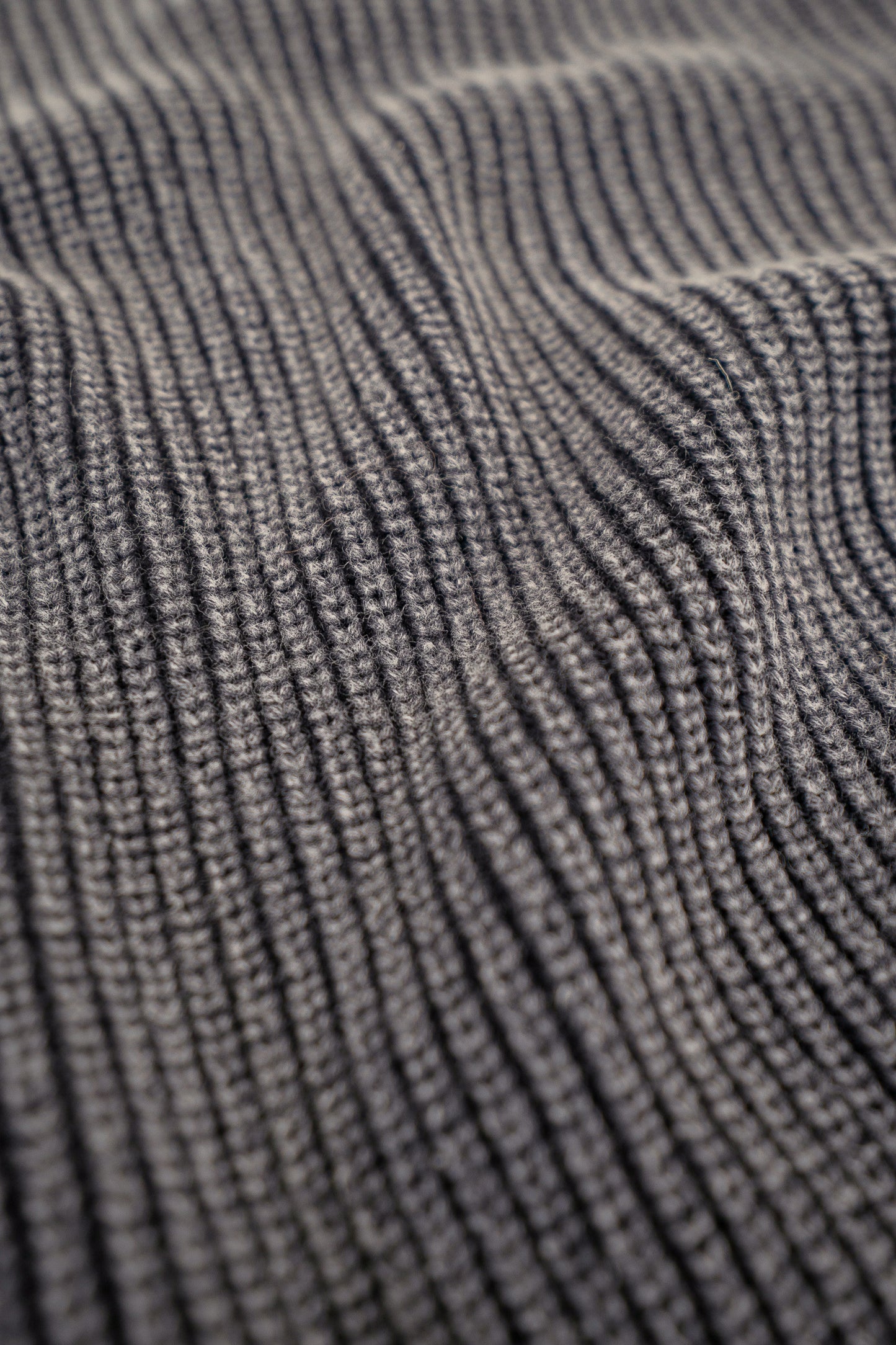 CHARCOAL ACID WASH  HALF ZIP KNIT PULLOVER