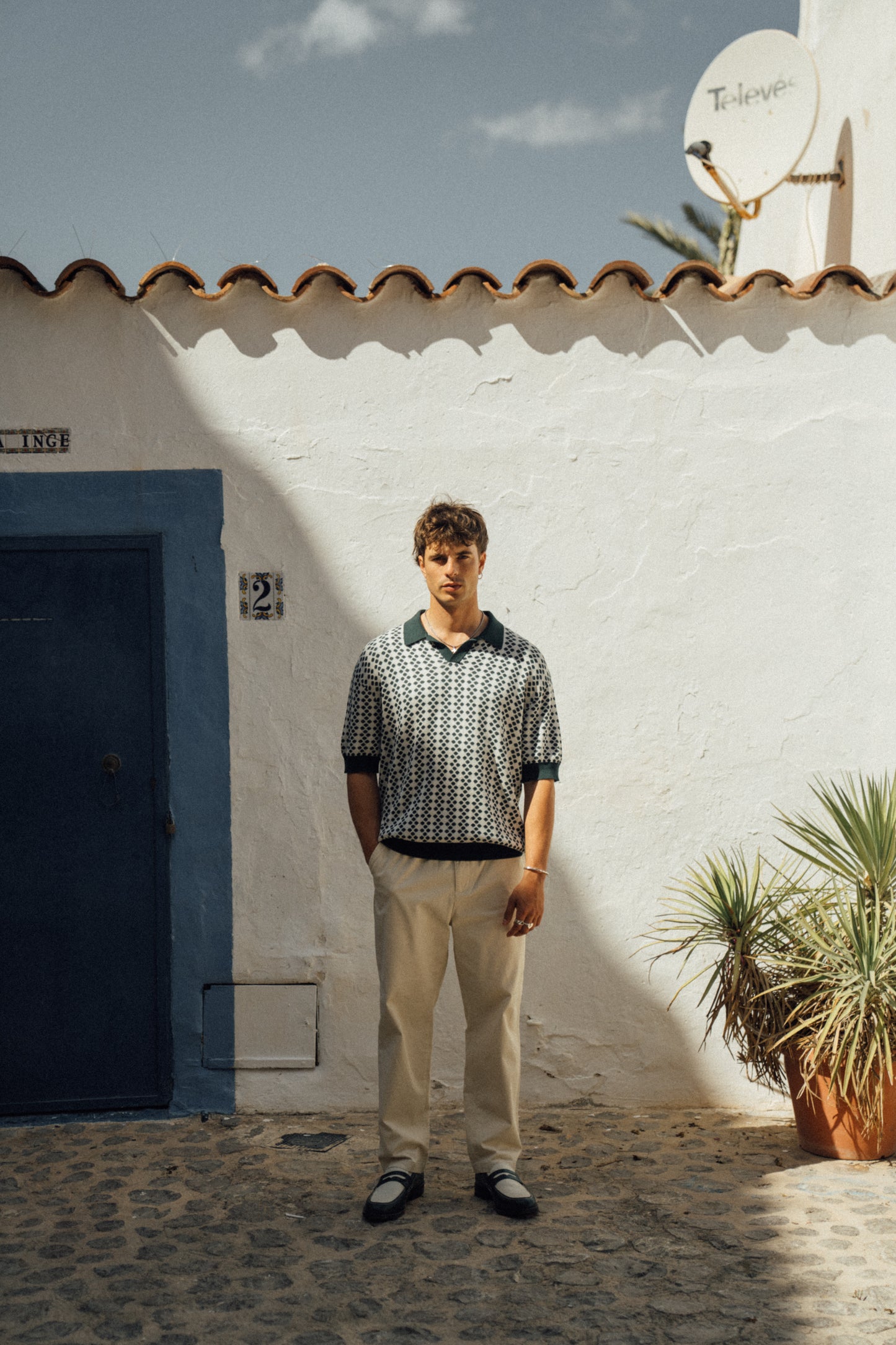 SERRA DOTTED KNIT POLO - WHITE / GREEN