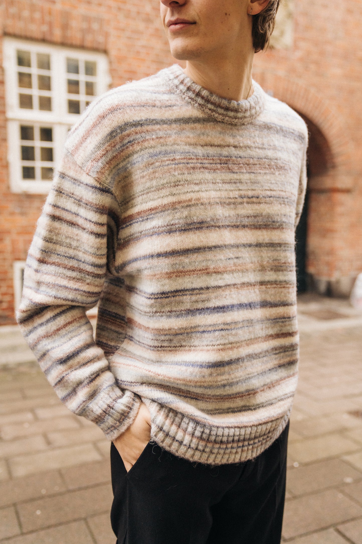MULTI STRIPE FLUFFY KNIT