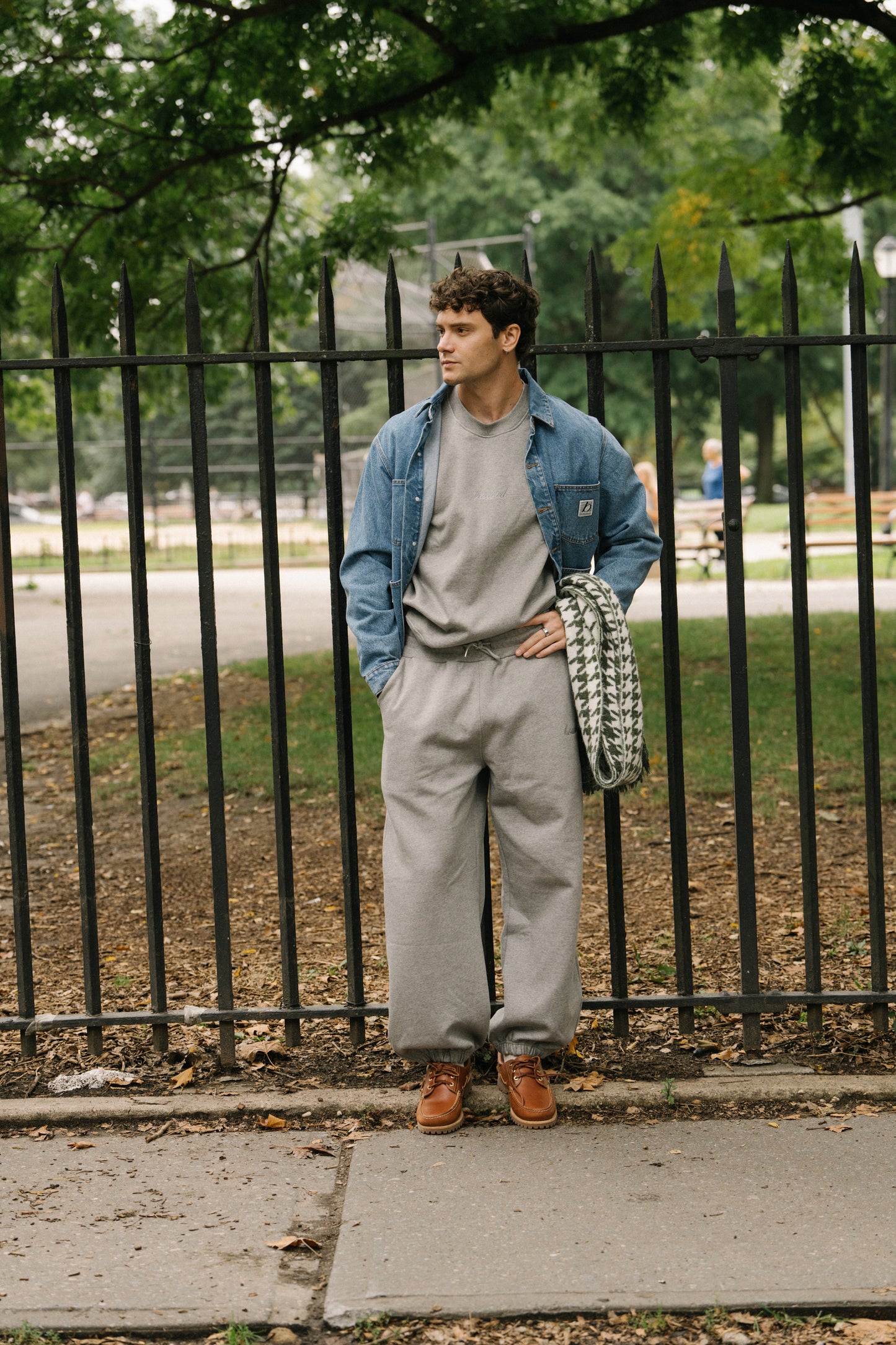 SUSTAIN HEAVY SWEATER & JOGGERS SET - HEATHER GREY