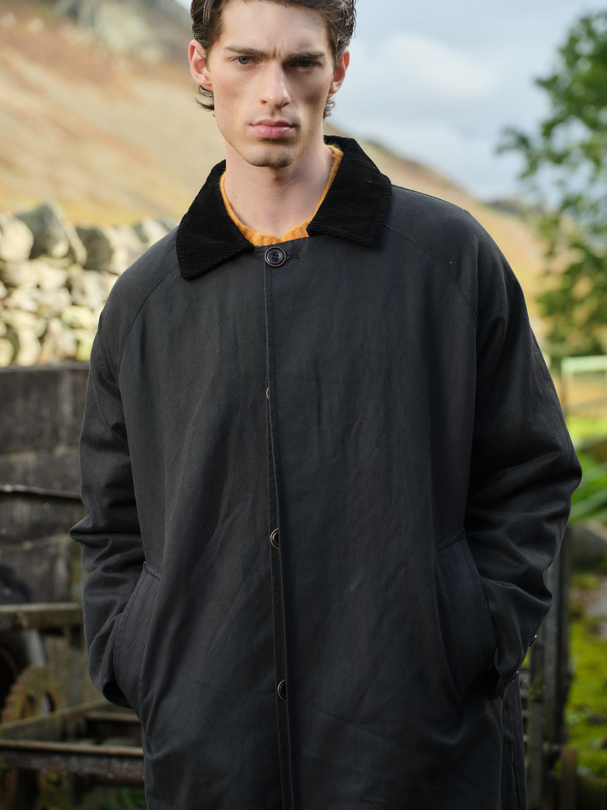 WAX TRENCH COAT - FADED BLACK