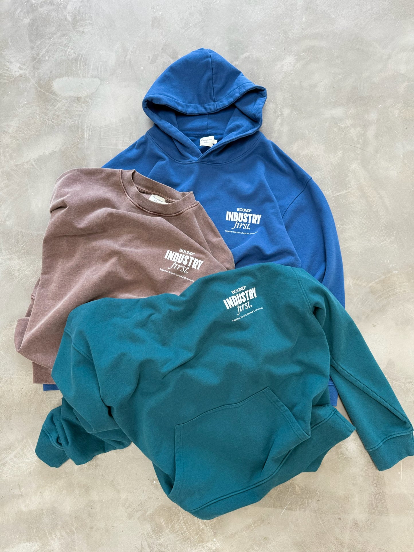 INDUSTRY FIRST SWEATER - WASHED LIGHT BROWN