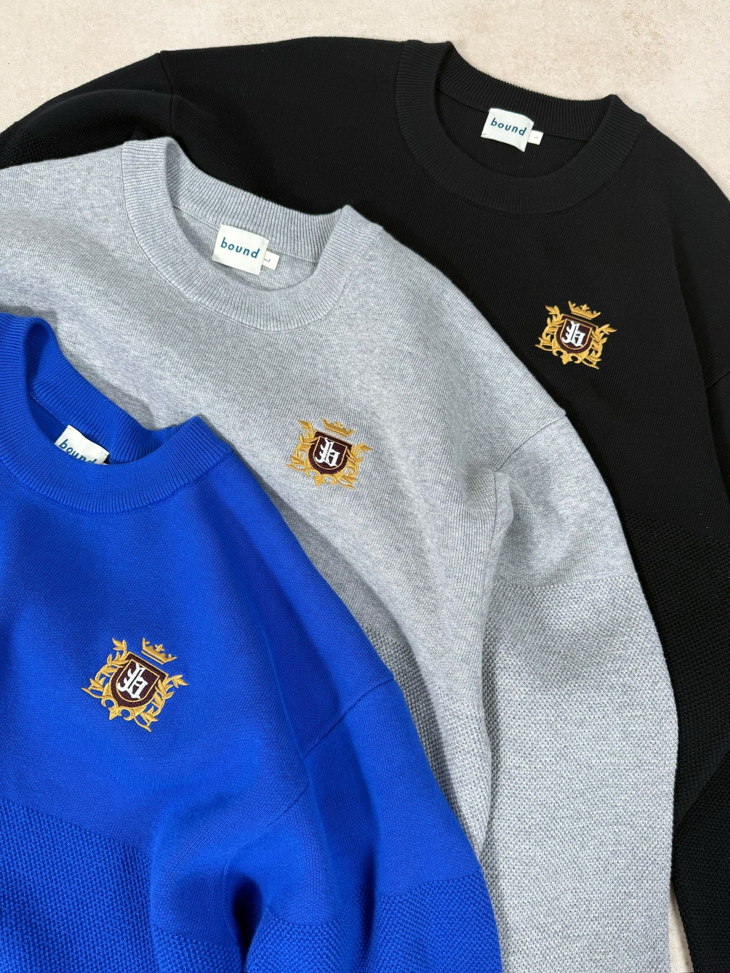 CREST PANEL KNIT SWEATER - BLACK