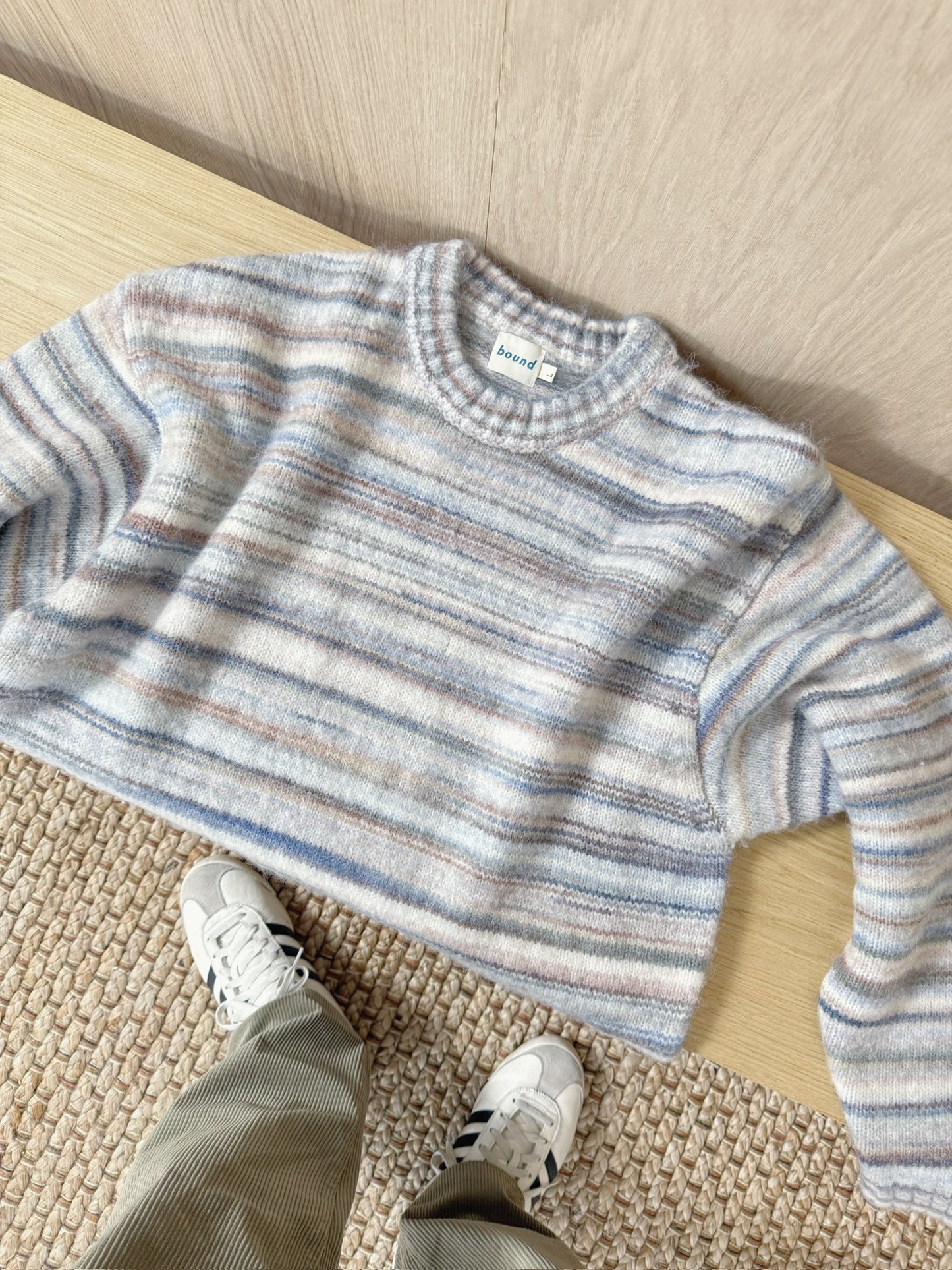 MULTI STRIPE FLUFFY KNIT