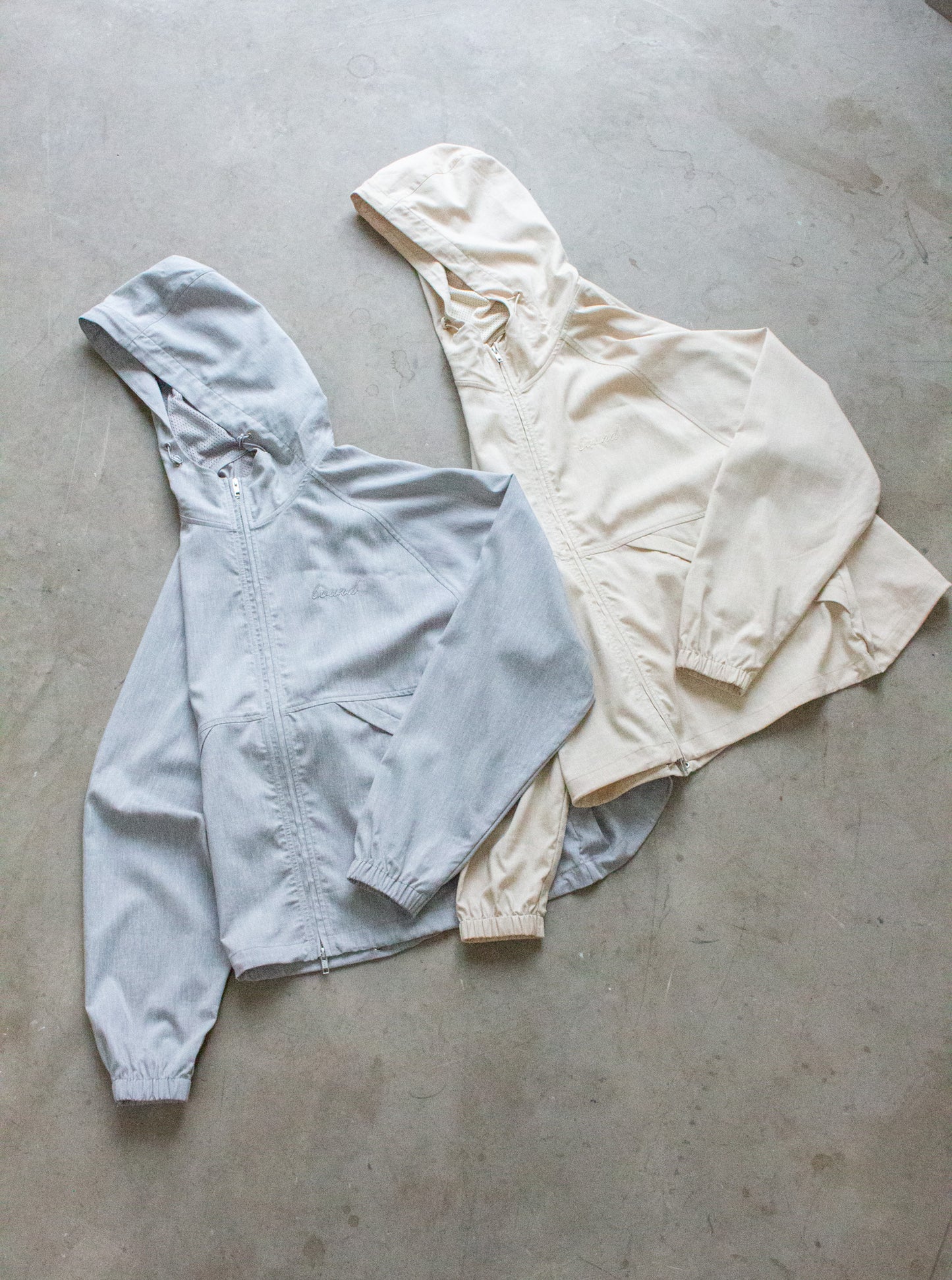 SAND LINEN WINDBREAKER