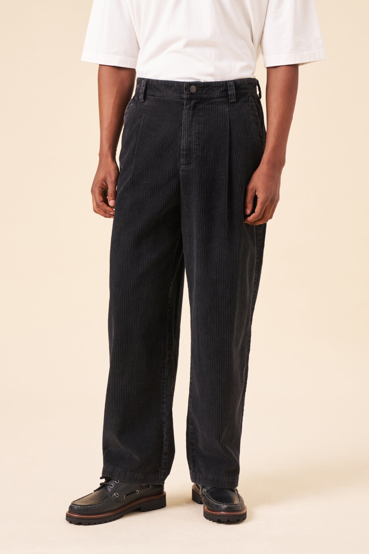 WORKWEAR WIDE LEG CORDUROY TROUSERS - BLACK