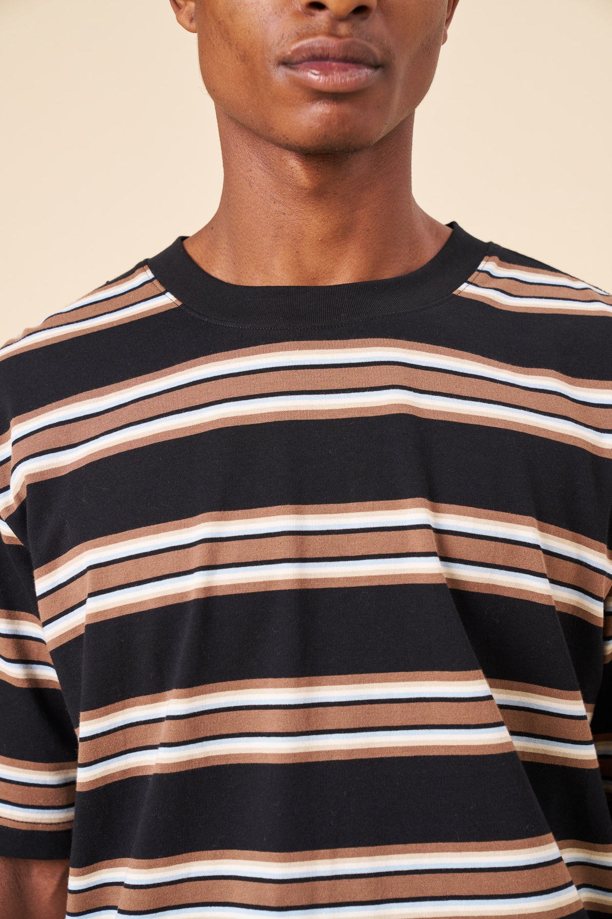 90S STRIPE TEE - BLACK