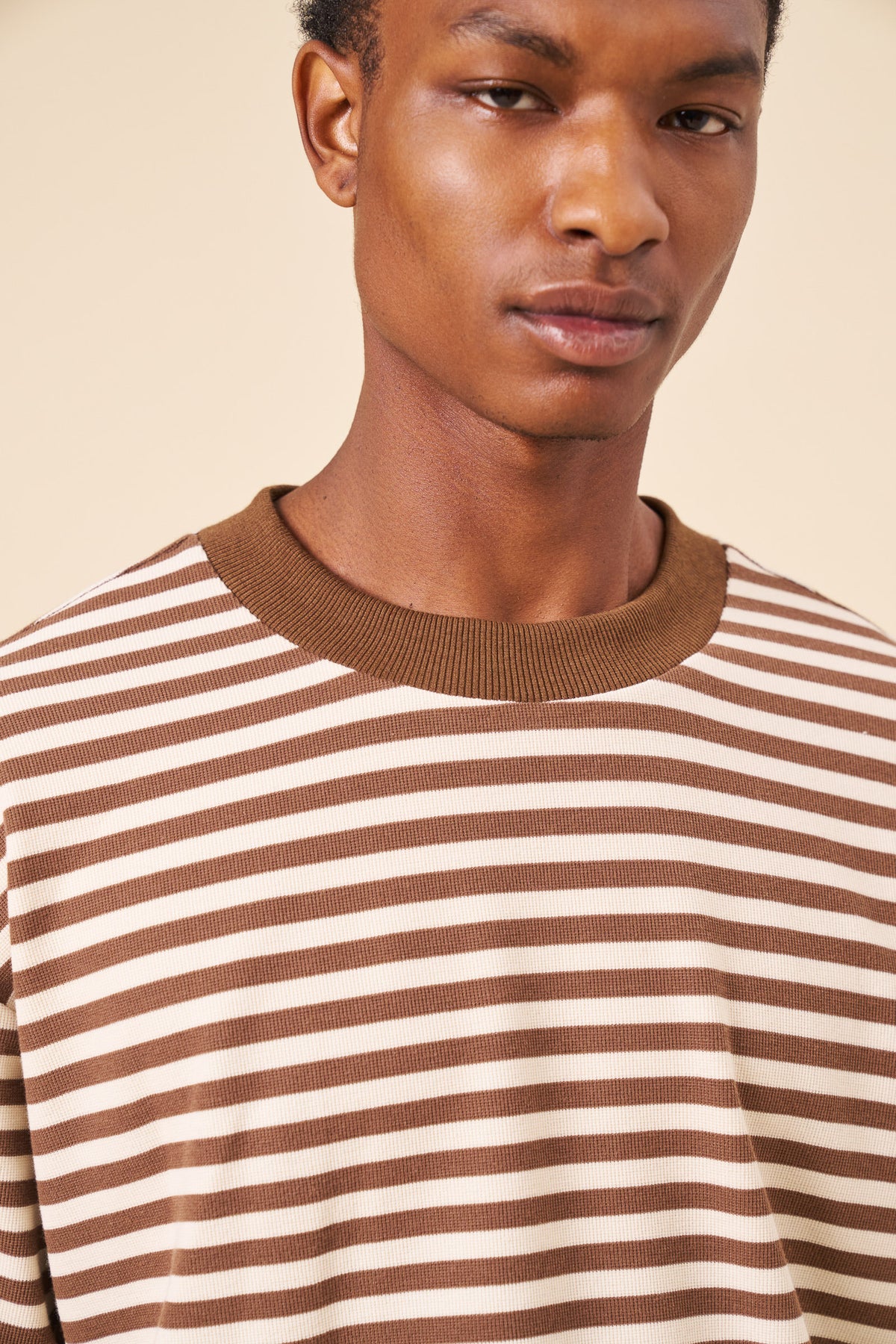 PIQUE STRIPE LONGSLEEVE TEE - BROWN
