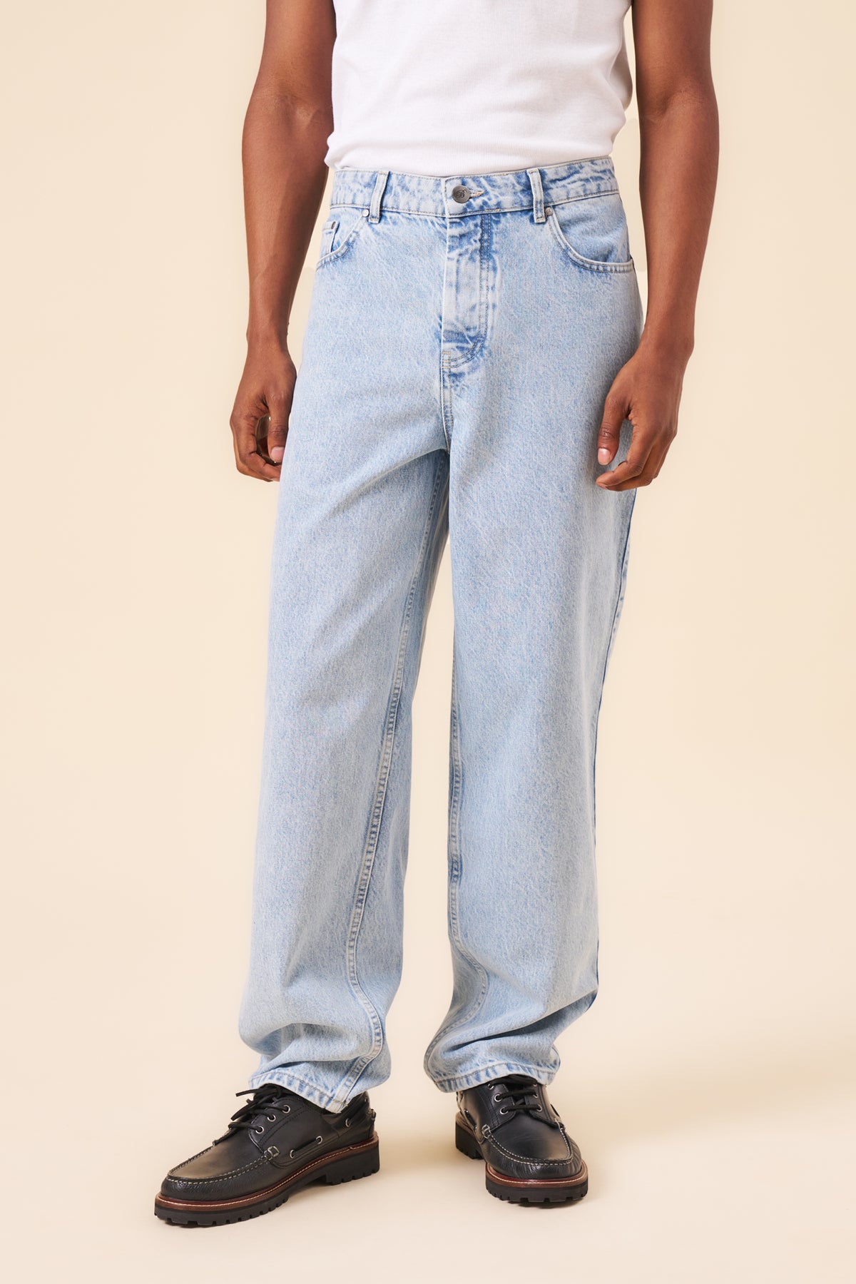 SIGNATURE UNION DENIM JEAN - LIGHT BLUE