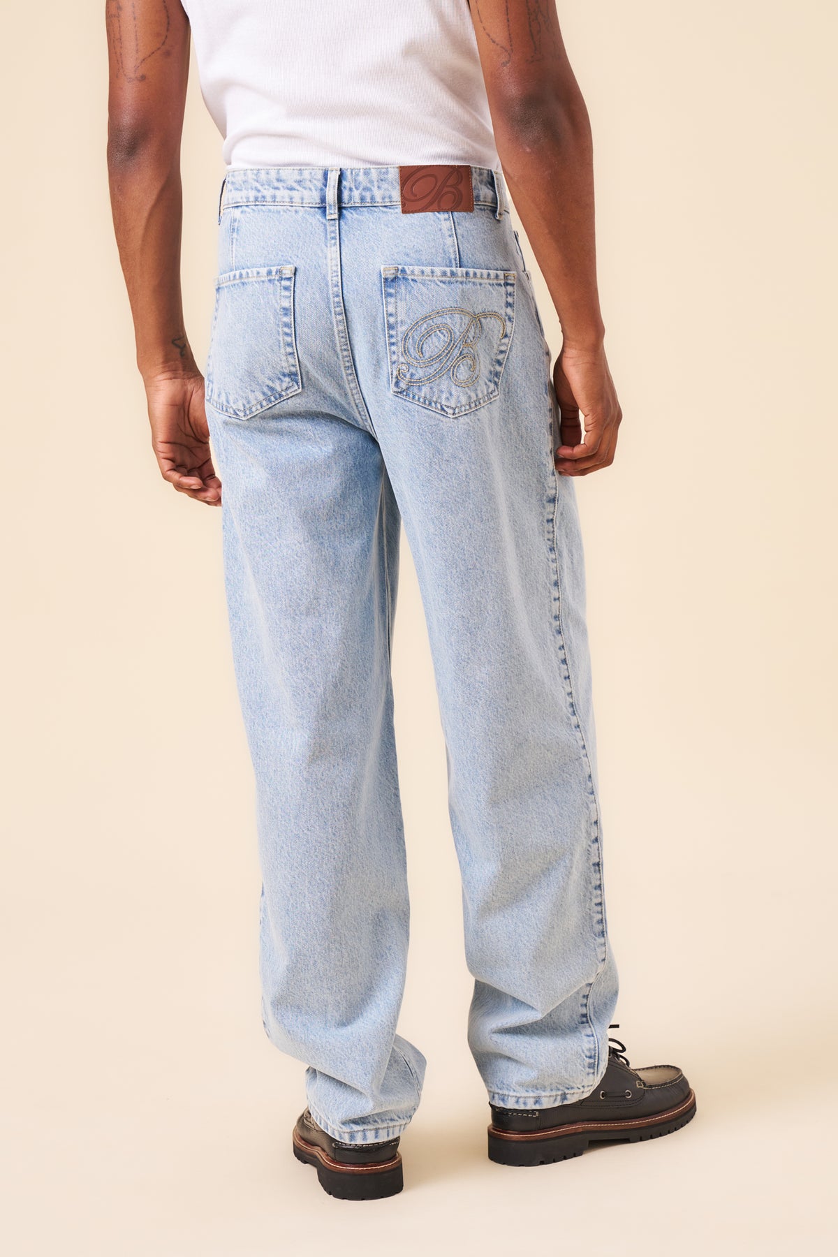 SIGNATURE UNION DENIM JEAN - LIGHT BLUE