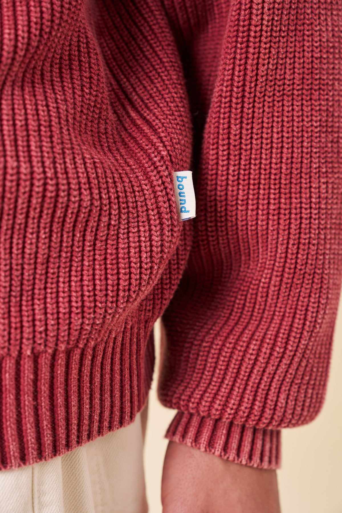 RED ACID WASH FUNNEL NECK HALF ZIP