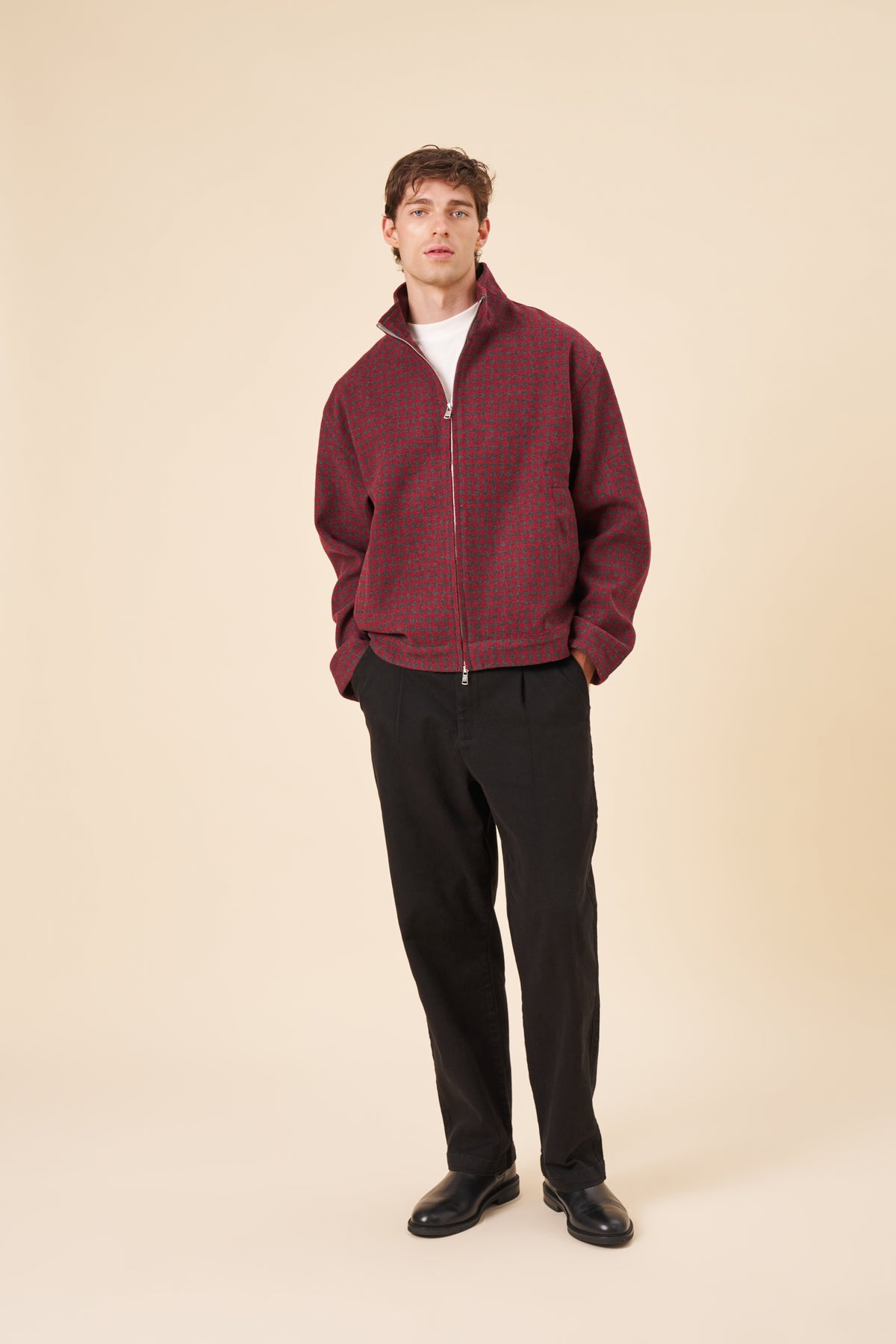 CHECK WOOL ZIP UP - RED