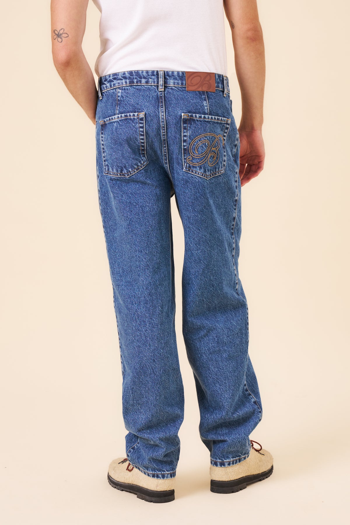SIGNATURE UNION DENIM JEAN - MID BLUE
