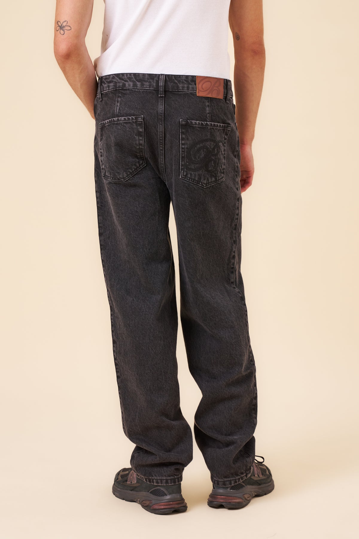 SIGNATURE UNION DENIM JEAN - WASHED BLACK